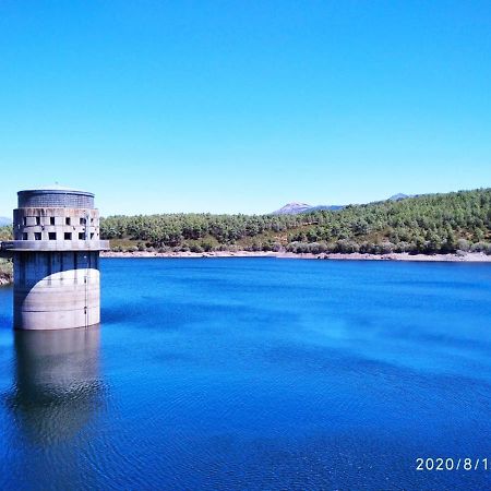 Los Camarotes Cervera de Buitrago Eksteriør bilde
